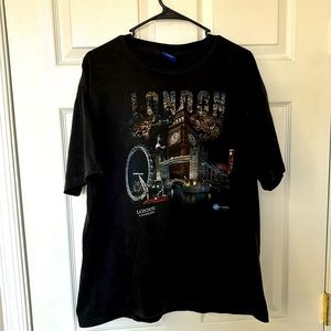 London T Shirt Size Large